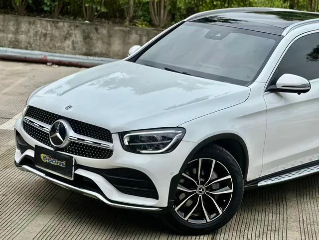Mercedes-Benz GLC 2022 Reforma GLC 300 L 4MATIC Dinámico exterior foto 4 Mercedes-Benz GLC 2022 Reforma GLC 300 L 4MATIC Dinámico exterior foto 4