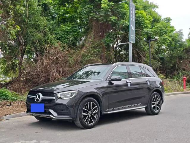 Mercedes-Benz GLC 2022 Reforma GLC 300 L 4MATIC Edición tibetana dinámica exterior foto 1 Mercedes-Benz GLC 2022 Reforma GLC 300 L 4MATIC Edición tibetana dinámica exterior foto 1