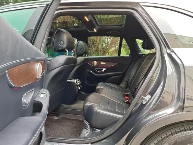 Mercedes-Benz GLC 2022 Reforma GLC 300 L 4MATIC Edición tibetana dinámica interior foto 7 Mercedes-Benz GLC 2022 Reforma GLC 300 L 4MATIC Edición tibetana dinámica interior foto 7