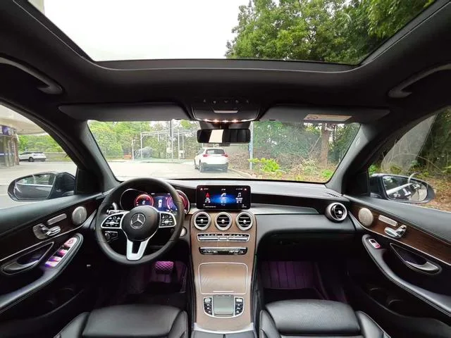 Mercedes-Benz GLC 2022 Reforma GLC 300 L 4MATIC Edición tibetana dinámica interior foto 9 Mercedes-Benz GLC 2022 Reforma GLC 300 L 4MATIC Edición tibetana dinámica interior foto 9