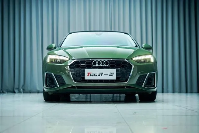 Audi A5 2021 Sportback 45 TFSI quattro Choose dynamic type exterior photo 2 Audi A5 2021 Sportback 45 TFSI quattro Choose dynamic type exterior photo 2