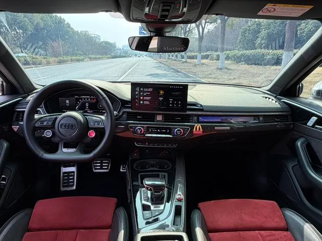 Audi A4L 2022 45 TFSI quattro Choose dynamic type interior photo 11 Audi A4L 2022 45 TFSI quattro Choose dynamic type interior photo 11