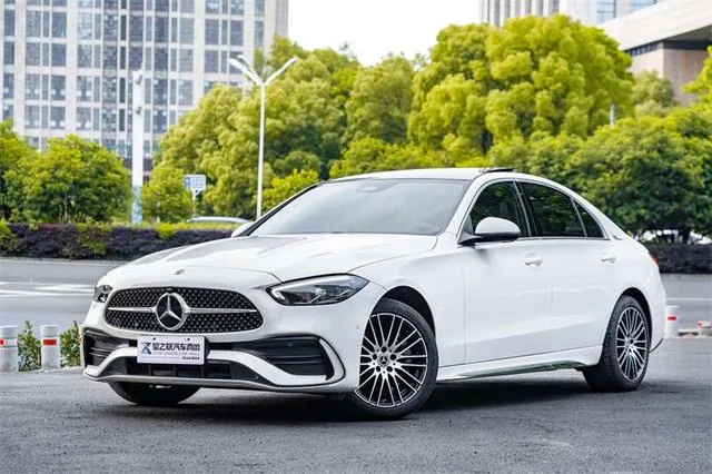 Mercedes-Benz C-Class 2023 Restyling C 260 L Sports version exterior photo 1 Mercedes-Benz C-Class 2023 Restyling C 260 L Sports version exterior photo 1