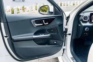 Mercedes-Benz C-Class 2023 Restyling C 260 L Sports version interior photo 12 Mercedes-Benz C-Class 2023 Restyling C 260 L Sports version interior photo 12