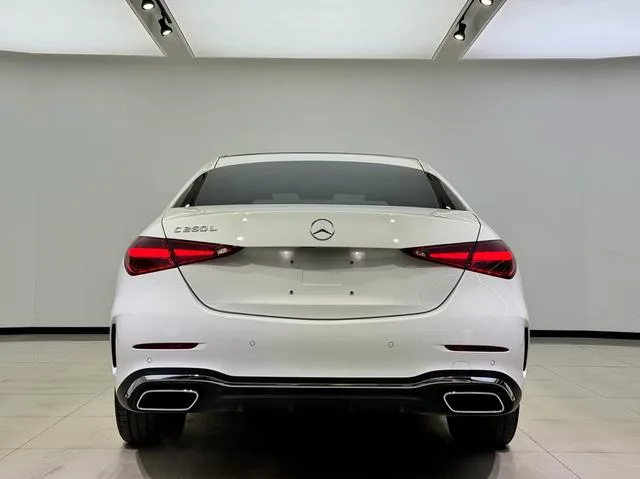 Mercedes-Benz C-Class 2023 Restyling C 260 L Sports version interior photo 11 Mercedes-Benz C-Class 2023 Restyling C 260 L Sports version interior photo 11