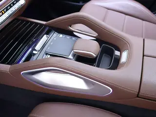 Mercedes-Benz GLE (Imported) 2024 GLE 350 4MATIC Estilo de moda interior foto 13 Mercedes-Benz GLE (Imported) 2024 GLE 350 4MATIC Estilo de moda interior foto 13