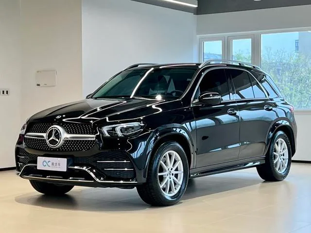 Mercedes-Benz GLE (Imported) 2021 GLE 350 4MATIC Estilo de moda exterior foto 1 Mercedes-Benz GLE (Imported) 2021 GLE 350 4MATIC Estilo de moda exterior foto 1