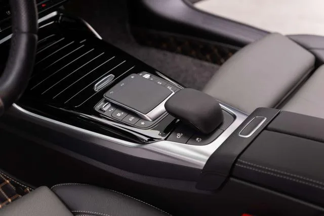 Mercedes-Benz Mercedes-AMG A-Class 2023 AMG A 35 4MATIC interior foto 9 Mercedes-Benz Mercedes-AMG A-Class 2023 AMG A 35 4MATIC interior foto 9