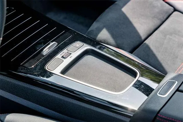 Mercedes-Benz A-Class 2025 A 200 L Fashion Edition interior photo 12 Mercedes-Benz A-Class 2025 A 200 L Fashion Edition interior photo 12