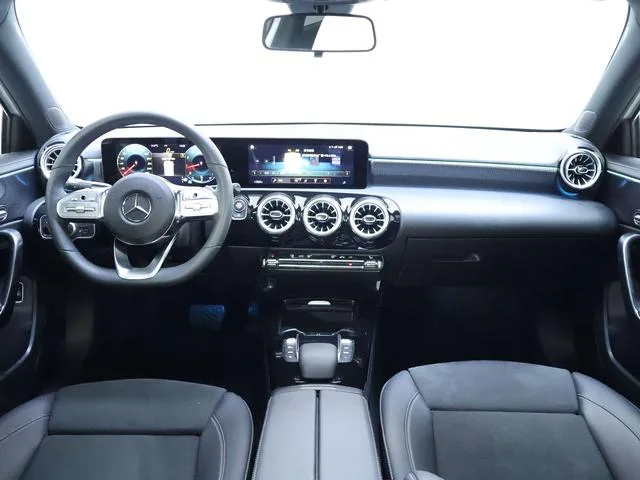 Mercedes-Benz A-Class 2021 A 200 L Sport Sedan Fashion Edition interior photo 14 Mercedes-Benz A-Class 2021 A 200 L Sport Sedan Fashion Edition interior photo 14