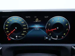 Mercedes-Benz A-Class 2021 A 200 L Sport Sedan Fashion Edition interior photo 16 Mercedes-Benz A-Class 2021 A 200 L Sport Sedan Fashion Edition interior photo 16