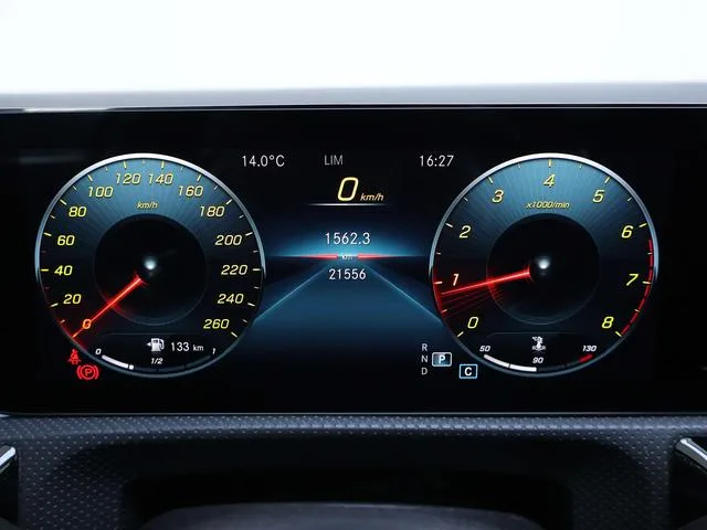 Mercedes-Benz A-Class 2021 A 200 L Sport Sedan Fashion Edition interior photo 16 Mercedes-Benz A-Class 2021 A 200 L Sport Sedan Fashion Edition interior photo 16