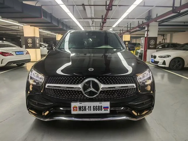 Mercedes-Benz GLC 2022 GLC 260 L 4MATIC Dynamic exterior photo 2 Mercedes-Benz GLC 2022 GLC 260 L 4MATIC Dynamic exterior photo 2