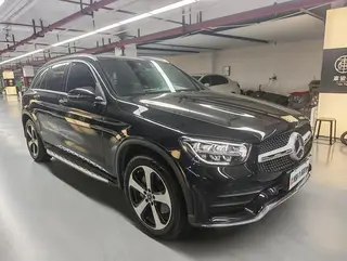 Mercedes-Benz GLC 2022 GLC 260 L 4MATIC Dynamic exterior photo 3 Mercedes-Benz GLC 2022 GLC 260 L 4MATIC Dynamic exterior photo 3