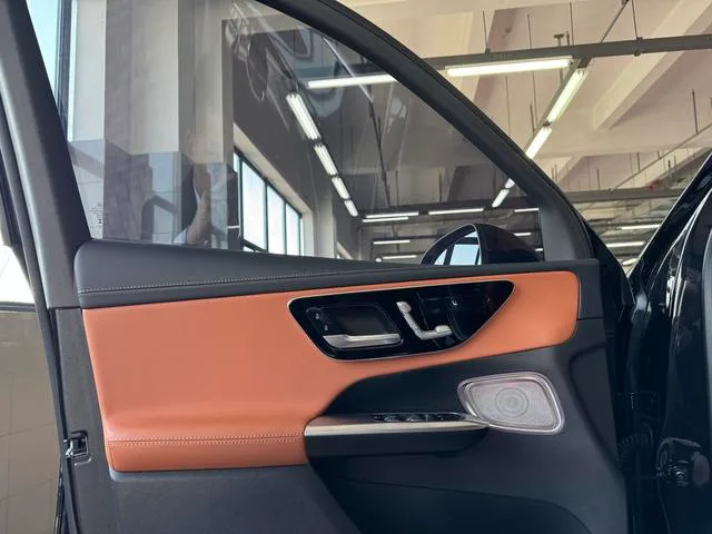 Mercedes-Benz GLC 2023 Reforma GLC 260 L 4MATIC Dinámico 5 Asiento exterior foto 10 Mercedes-Benz GLC 2023 Reforma GLC 260 L 4MATIC Dinámico 5 Asiento exterior foto 10