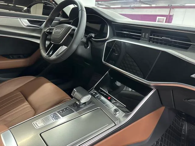 Audi A6L 2024 45 TFSI Elegante y elegante interior foto 13 Audi A6L 2024 45 TFSI Elegante y elegante interior foto 13