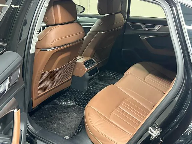 Audi A6L 2024 45 TFSI Elegante y elegante interior foto 17 Audi A6L 2024 45 TFSI Elegante y elegante interior foto 17