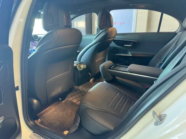 Mercedes-Benz C-Class 2024 C 260 L Sports version exterior photo 5 Mercedes-Benz C-Class 2024 C 260 L Sports version exterior photo 5