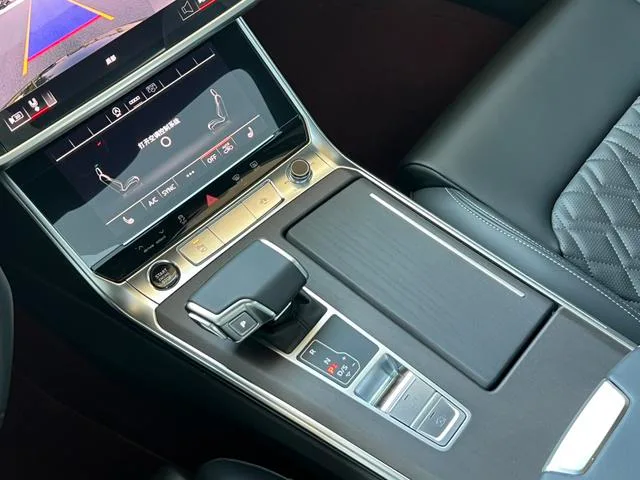 Audi A6L 2025 45 TFSI quattro Tipo dinámico de selección interior foto 9