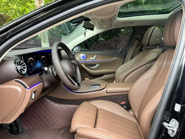 Mercedes-Benz E-Class 2023 E 260 L Coche exterior foto 6 Mercedes-Benz E-Class 2023 E 260 L Coche exterior foto 6