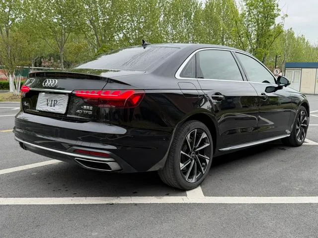 Audi A4L 2022 40 TFSI Mode dynamique extérieur photo 5 Audi A4L 2022 40 TFSI Mode dynamique extérieur photo 5