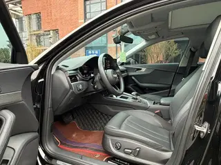 Audi A4L 2022 40 TFSI Mode dynamique intérieur photo 10 Audi A4L 2022 40 TFSI Mode dynamique intérieur photo 10