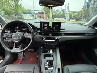 Audi A4L 2022 40 TFSI Mode dynamique intérieur photo 11 Audi A4L 2022 40 TFSI Mode dynamique intérieur photo 11