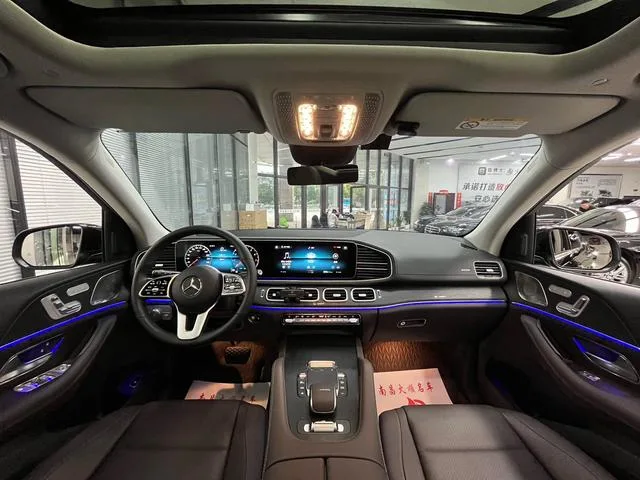 Mercedes-Benz GLE (Imported) 2023 GLE 450 4MATIC Luxury type interior photo 15 Mercedes-Benz GLE (Imported) 2023 GLE 450 4MATIC Luxury type interior photo 15