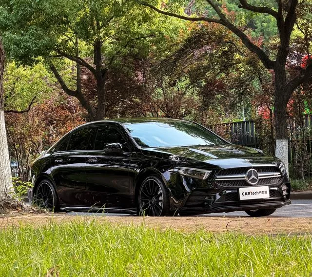 Mercedes-Benz A-Class AMG 2022 AMG A 35 L 4MATIC exterior photo 3 Mercedes-Benz A-Class AMG 2022 AMG A 35 L 4MATIC exterior photo 3