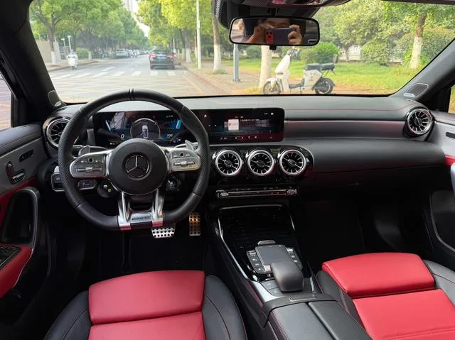 Mercedes-Benz A-Class AMG 2022 AMG A 35 L 4MATIC interior photo 15 Mercedes-Benz A-Class AMG 2022 AMG A 35 L 4MATIC interior photo 15