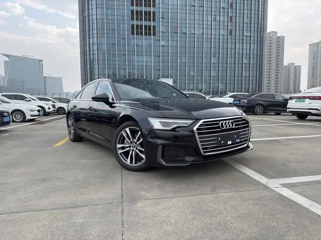 Audi A6L 2023 40 TFSI Deluxe Elegant exterior photo 3 Audi A6L 2023 40 TFSI Deluxe Elegant exterior photo 3