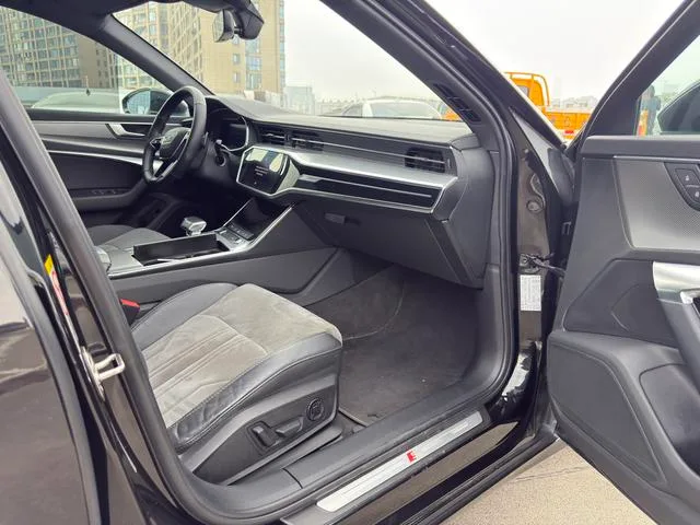 Audi A6L 2023 40 TFSI Deluxe Elegant interior photo 14 Audi A6L 2023 40 TFSI Deluxe Elegant interior photo 14