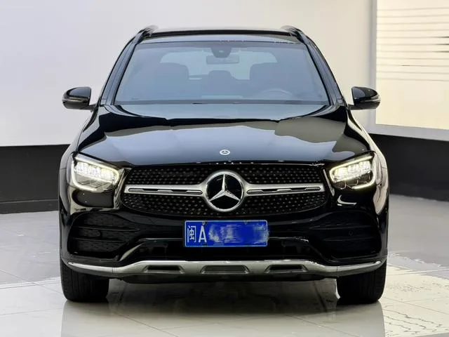 Mercedes-Benz GLC 2022 Three changes GLC 260 L 4MATIC Dynamic exterior photo 2 Mercedes-Benz GLC 2022 Three changes GLC 260 L 4MATIC Dynamic exterior photo 2
