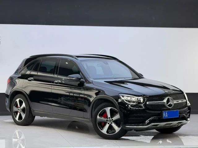 Mercedes-Benz GLC 2022 Three changes GLC 260 L 4MATIC Dynamic exterior photo 3 Mercedes-Benz GLC 2022 Three changes GLC 260 L 4MATIC Dynamic exterior photo 3