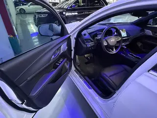 Cadillac CT4 2023 28T Luxury type interior photo 14 Cadillac CT4 2023 28T Luxury type interior photo 14
