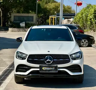 Mercedes-Benz GLC Coupe 2021 GLC 300 4MATIC coupe SUV exterior photo 3 Mercedes-Benz GLC Coupe 2021 GLC 300 4MATIC coupe SUV exterior photo 3