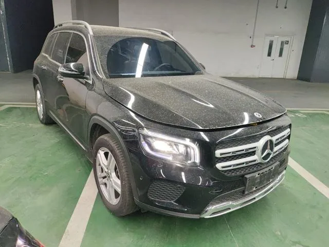 Mercedes-Benz GLB 2023 GLB 220 Type dynamique extérieur photo 2 Mercedes-Benz GLB 2023 GLB 220 Type dynamique extérieur photo 2