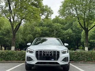 Audi Q2L 2024 35 TFSI Moda y elegante exterior foto 2