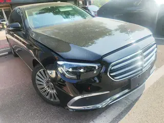 Mercedes-Benz E-Class 2022 E 300 L Style tendance Voiture extérieur photo 2 Mercedes-Benz E-Class 2022 E 300 L Style tendance Voiture extérieur photo 2