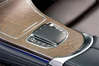 Mercedes-Benz GLC 2022 Restyling GLC 300 L 4MATIC Dynamic Zhenzang Edition interior photo 11 Mercedes-Benz GLC 2022 Restyling GLC 300 L 4MATIC Dynamic Zhenzang Edition interior photo 11