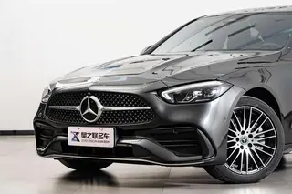 Mercedes-Benz C-Class 2024 Three changes C 260 L Sports version exterior photo 3 Mercedes-Benz C-Class 2024 Three changes C 260 L Sports version exterior photo 3