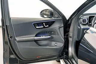 Mercedes-Benz C-Class 2024 Three changes C 260 L Sports version interior photo 13 Mercedes-Benz C-Class 2024 Three changes C 260 L Sports version interior photo 13