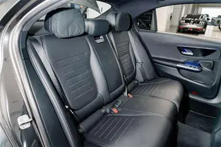 Mercedes-Benz C-Class 2024 Three changes C 260 L Sports version interior photo 19 Mercedes-Benz C-Class 2024 Three changes C 260 L Sports version interior photo 19