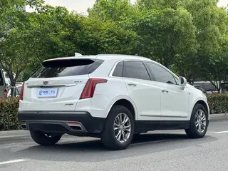 Cadillac XT5 2022 2.0T Modèle de luxe à deux roues motrices extérieur photo 4 Cadillac XT5 2022 2.0T Modèle de luxe à deux roues motrices extérieur photo 4