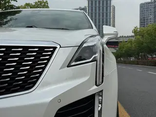 Cadillac XT5 2022 2.0T Modèle de luxe à deux roues motrices extérieur photo 9 Cadillac XT5 2022 2.0T Modèle de luxe à deux roues motrices extérieur photo 9