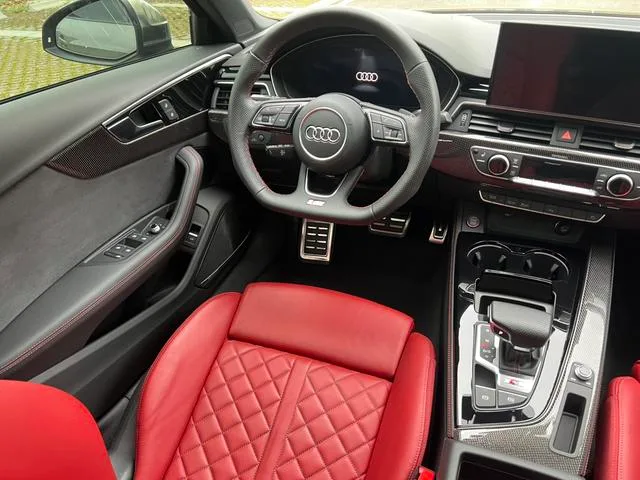 Audi S4 2022 3.0TFSI interior photo 12 Audi S4 2022 3.0TFSI interior photo 12