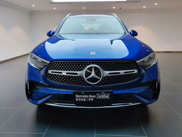 Mercedes-Benz GLC 2023 GLC 300 L 4MATIC De lujo 7 Asiento exterior foto 3 Mercedes-Benz GLC 2023 GLC 300 L 4MATIC De lujo 7 Asiento exterior foto 3