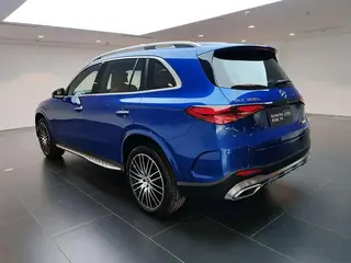 Mercedes-Benz GLC 2023 GLC 300 L 4MATIC De lujo 7 Asiento exterior foto 5 Mercedes-Benz GLC 2023 GLC 300 L 4MATIC De lujo 7 Asiento exterior foto 5
