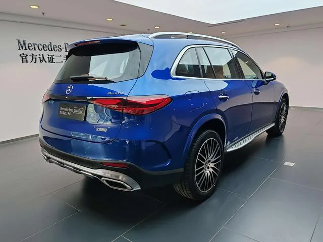 Mercedes-Benz GLC 2023 GLC 300 L 4MATIC De lujo 7 Asiento exterior foto 6 Mercedes-Benz GLC 2023 GLC 300 L 4MATIC De lujo 7 Asiento exterior foto 6