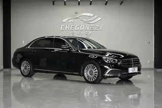Mercedes-Benz E-Class 2022 E 300 L Luxury type Passenger car exterior photo 5 Mercedes-Benz E-Class 2022 E 300 L Luxury type Passenger car exterior photo 5